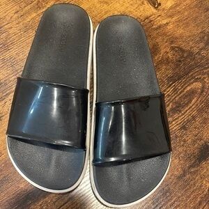 Zaxy black patent slide on size 7